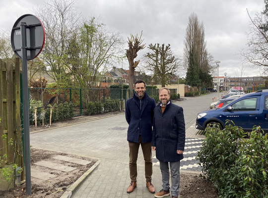 Nieuwe parking Kleine Molenveld geopend Nieuwe parking Kleine Molenveld geopend